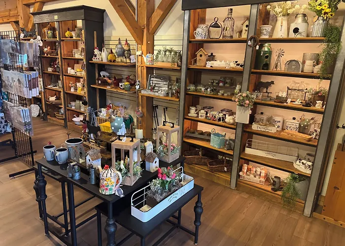 Amishview Inn & Suites